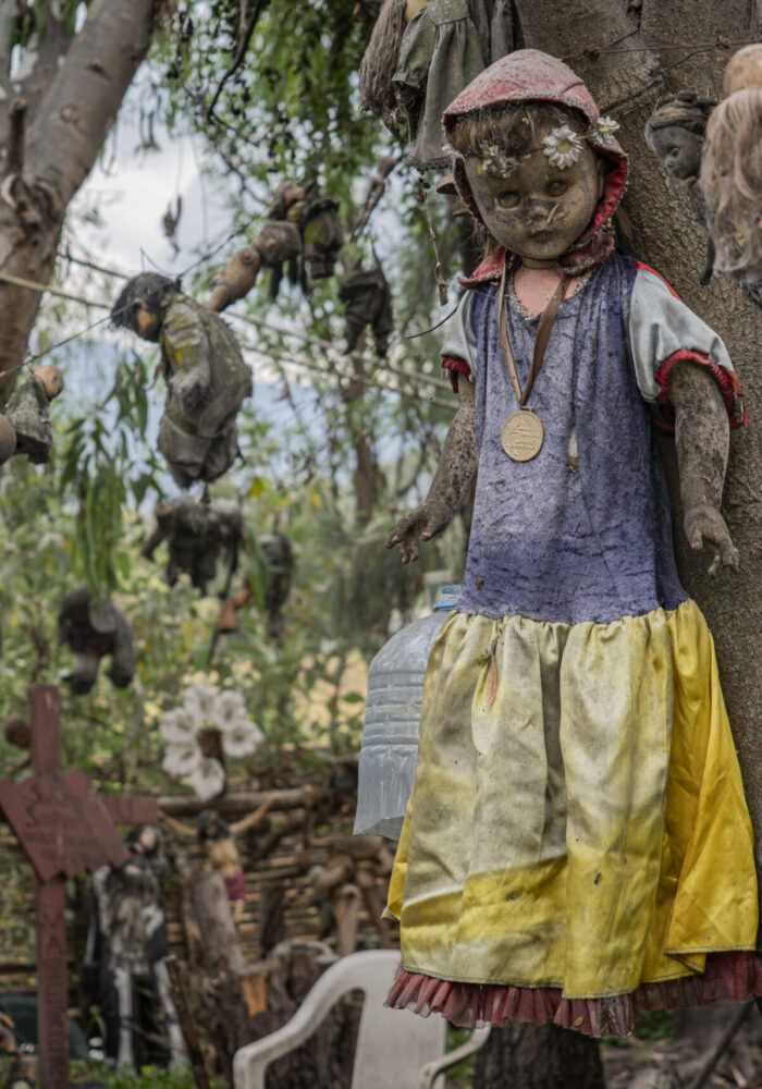 Bienvenidos Isla Munecas Xochimilco Scaled 700x1000
